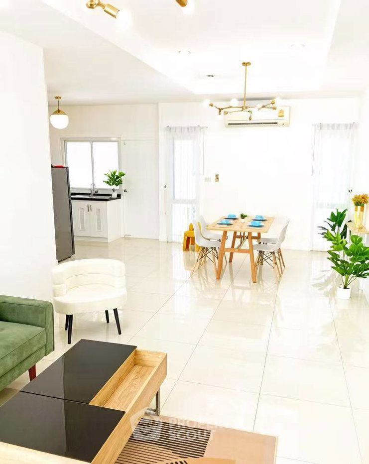 รูป บ้าน 3 ห้องนอน ขาย ใน หมู่บ้าน Ruen Pisa Village นาจอมเทียน พัทยา (ID 3153862) - รูปที่ 9/12
