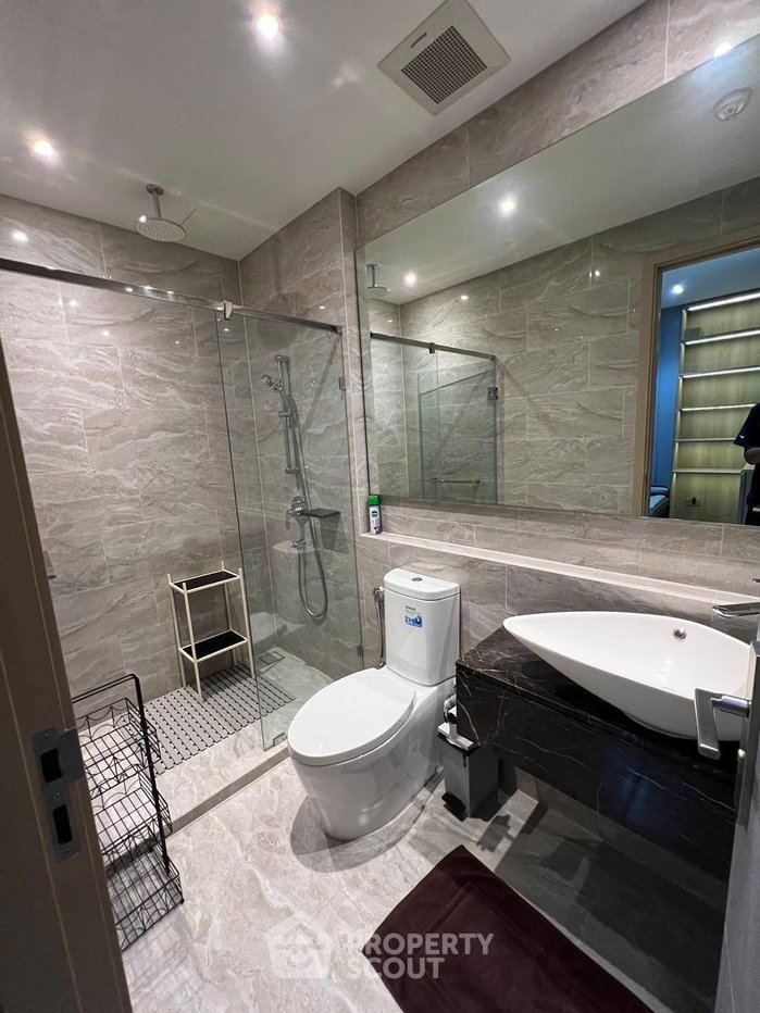 picture 1-BR Condo At Ashton Asoke - Rama 9, High-Floor, 200m To MRT Phra Ram 9 (ID 2055578) - 10/10