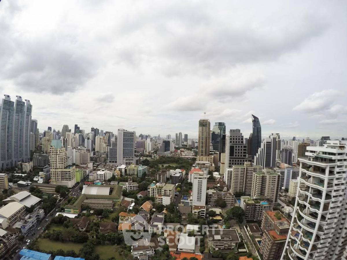picture 30th-Floor 1-BR 56 Sqm Condo At Park Origin Phrom Phong, BTS Phrom Phong (ID 1746708) - 1/8