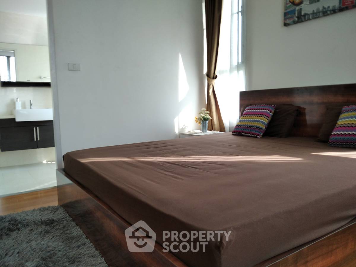 picture 2-BR 81 Sqm Condo At The Fine @ River, 8th Floor | BTS Saphan Taksin (ID 767765) - 5/16