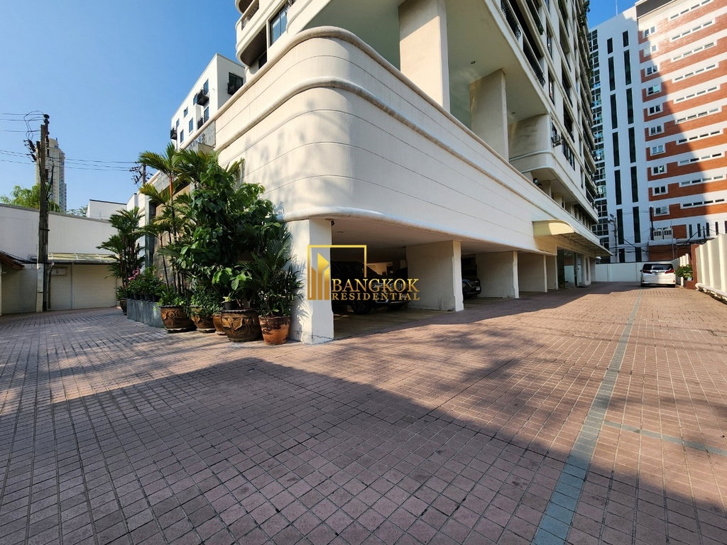 picture Prime Mansion One | Spacious 2 Bedroom Property in Popular Area - BR16211CD - 31/32