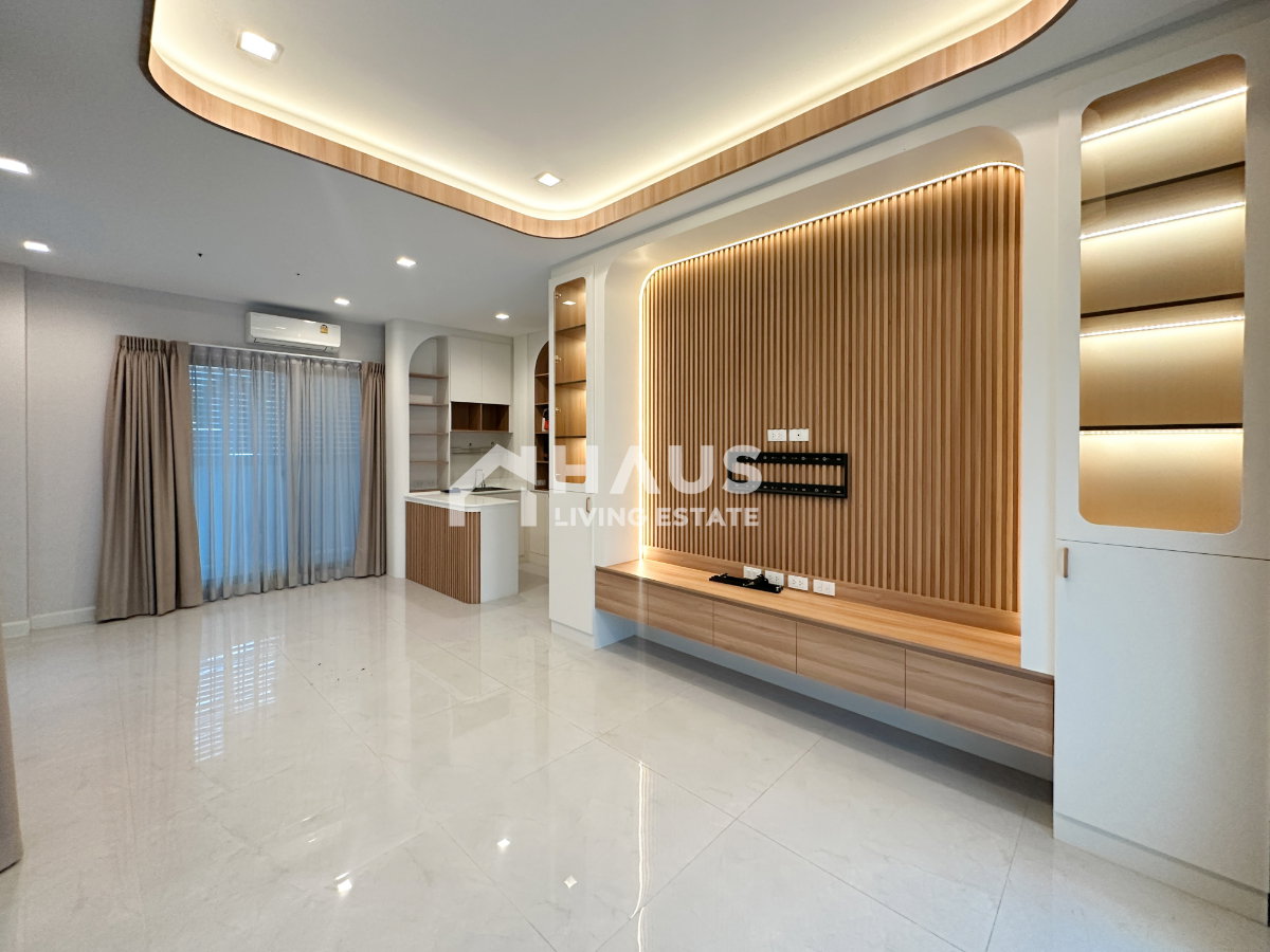 รูป 🔥 ขายบ้านเดี่ยว บางกอก บูเลอวาร์ด ดอนเมือง - แจ้งวัฒนะ 🔥 / 4 ห้องนอน #HDMK084 - รูปที่ 4/42