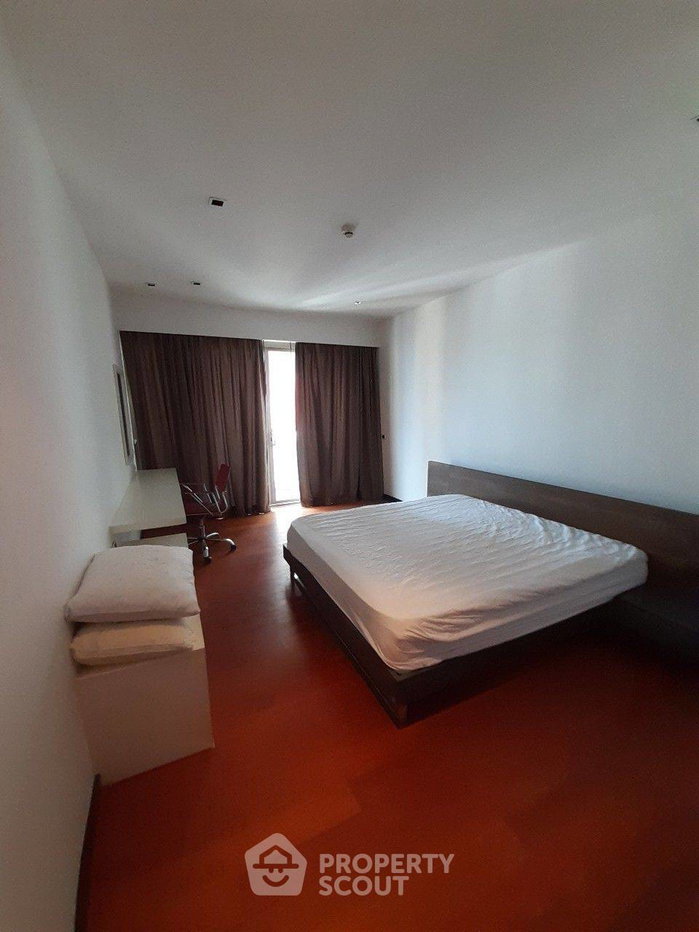 picture Pet-Friendly 2-BR 173 Sqm, High-Floor, The Lakes Bangkok (BTS Asoke) (ID 2244577) - 15/16