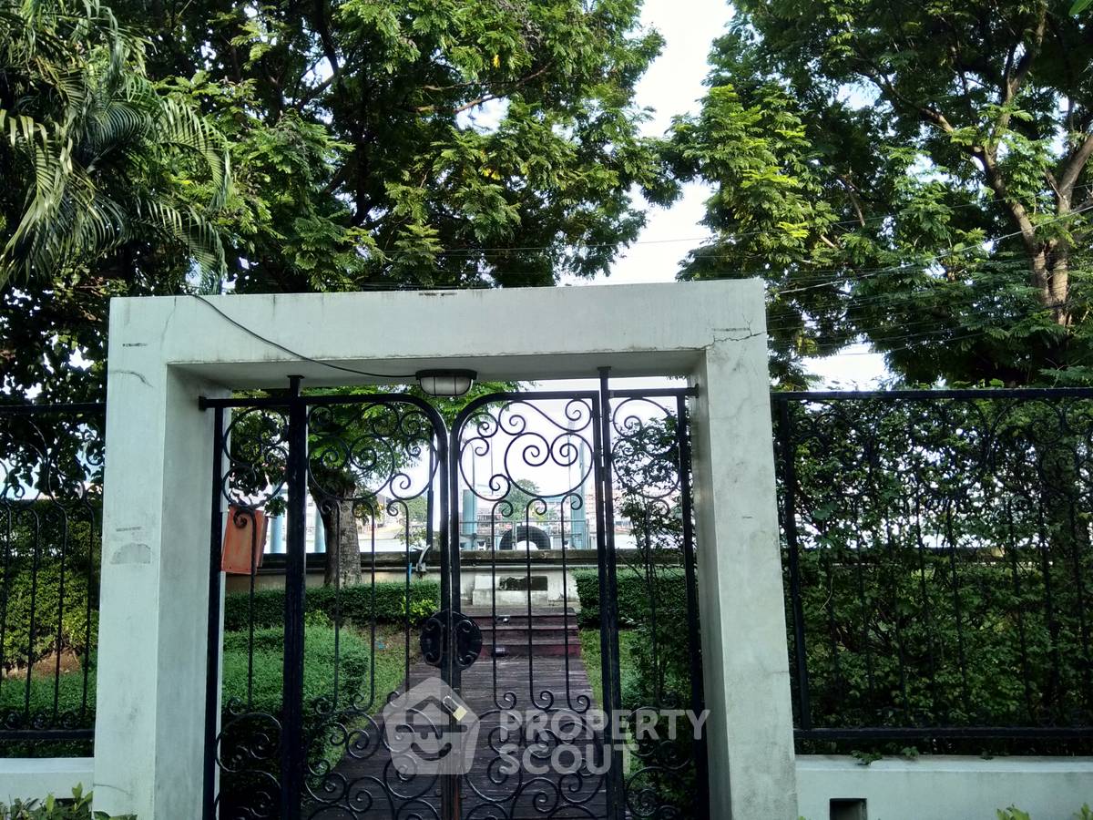 picture 2-BR 81 Sqm Condo At The Fine @ River, 8th Floor | BTS Saphan Taksin (ID 767765) - 15/16