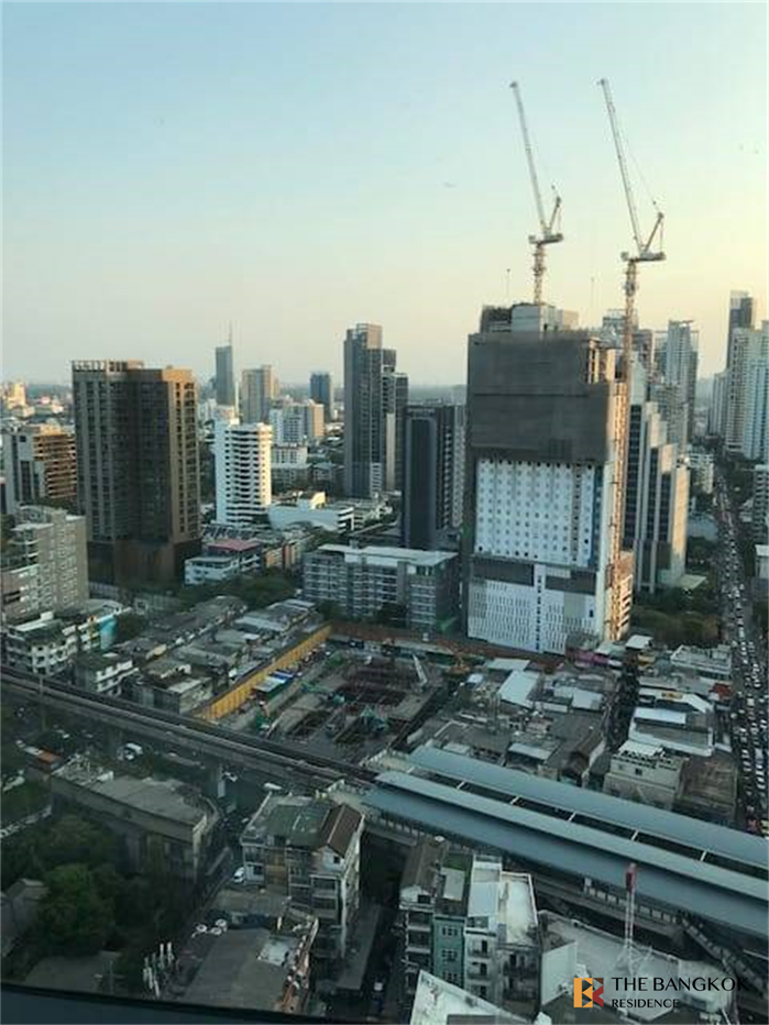 รูป ยูนิต Luxury หรูหราแบบไม่ต้องรอ เดอะ ดิโพลแมท 39 ใกล้ BTS สถานีพร้อมพงษ์ - รูปที่ 4/10