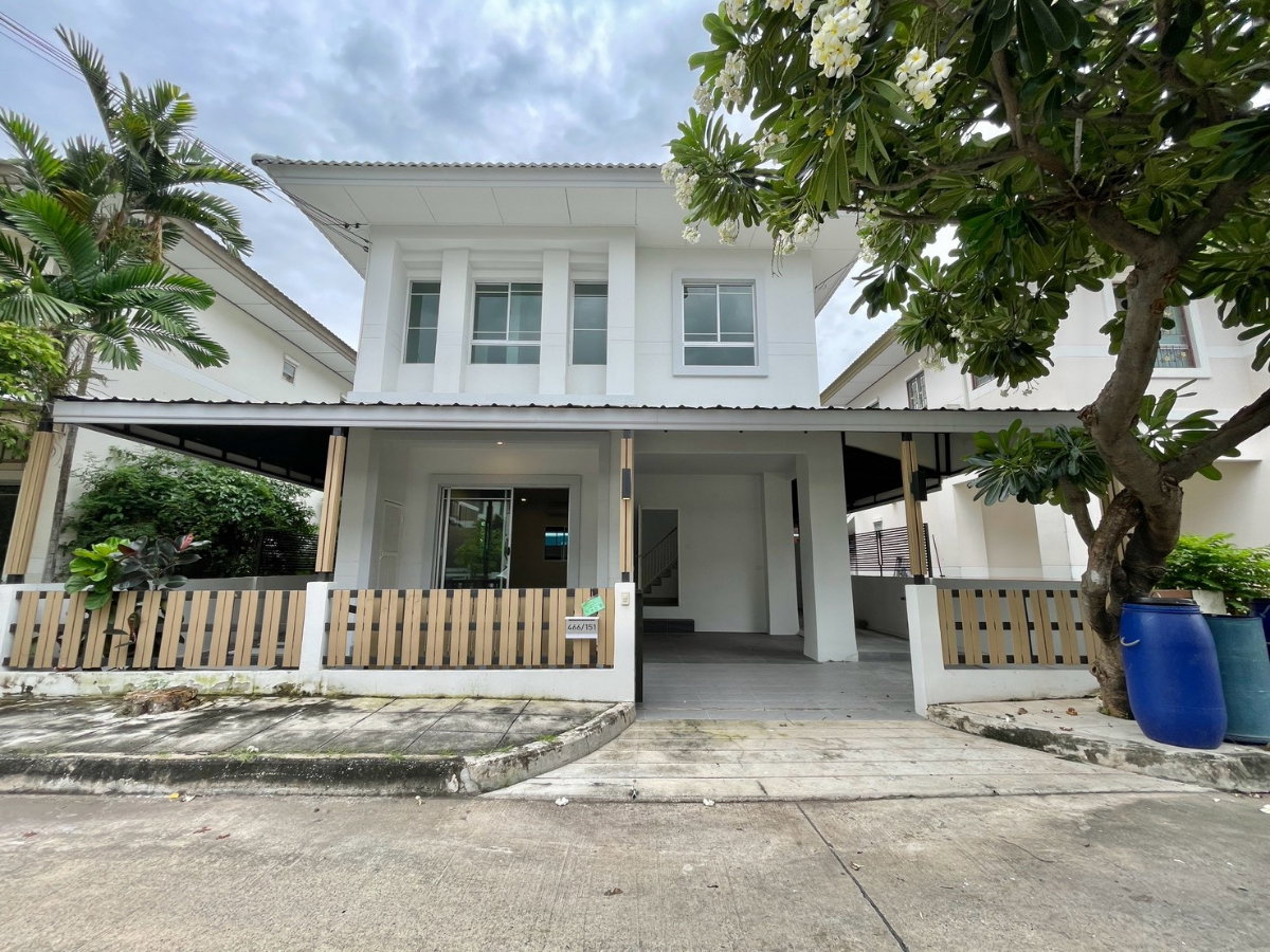 รูป ขาย บ้านเดี่ยวรีโนเวทใหม่ พร้อมพัฒน์ 1 หทัยราษฎร์ 39 แต่งสไตล์ MUJI Minimal พร้อมเข้าอยู่ ราคาคุ้มกว่าหลังอื่น - รูปที่ 1/34