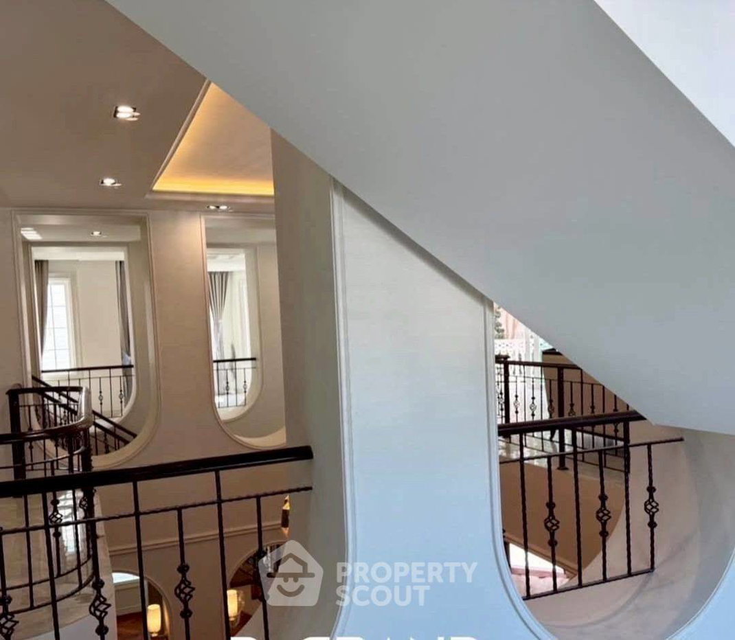 รูป บ้าน 4 ห้องนอน ขาย ใน Fantasia Villa 3 ใกล้ BTS แบริ่ง (ID 3153858) - รูปที่ 9/9