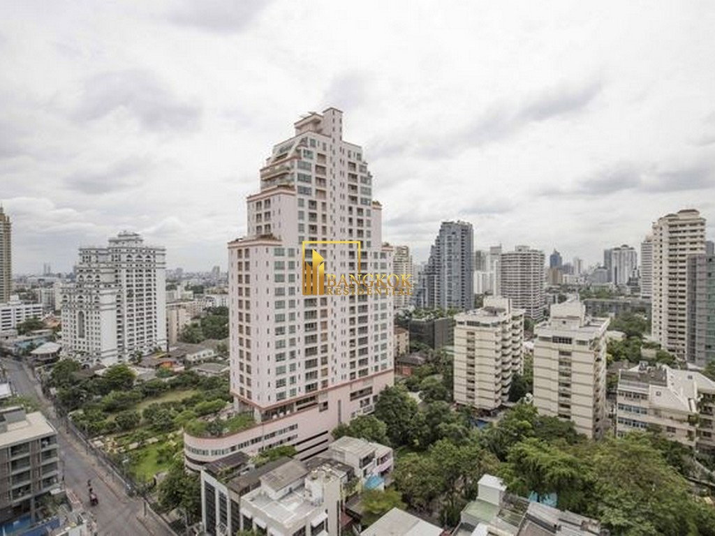รูป The XXXIX | Stunning 2 Bedroom Duplex Condo Near Phrom Phong Malls - BR10678CD - รูปที่ 4/24