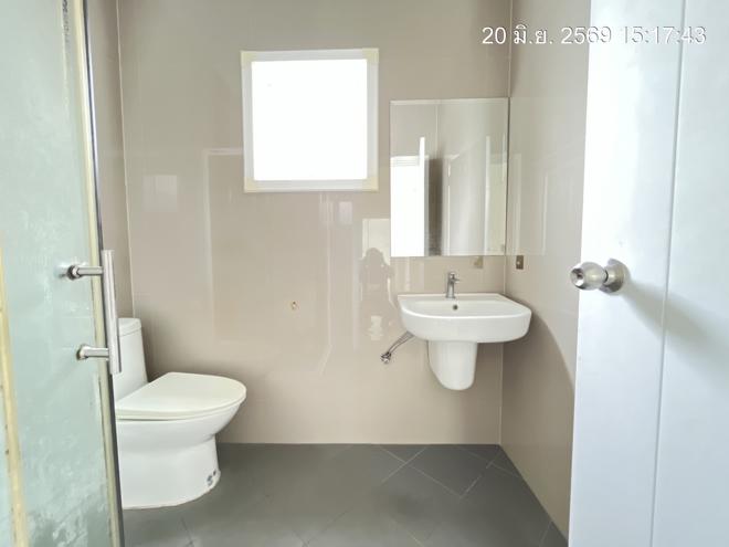 picture TOWN HOUSE 17.7 Sq.w. Khlong Sam Wa Bangkok for 2.6M - 13/30