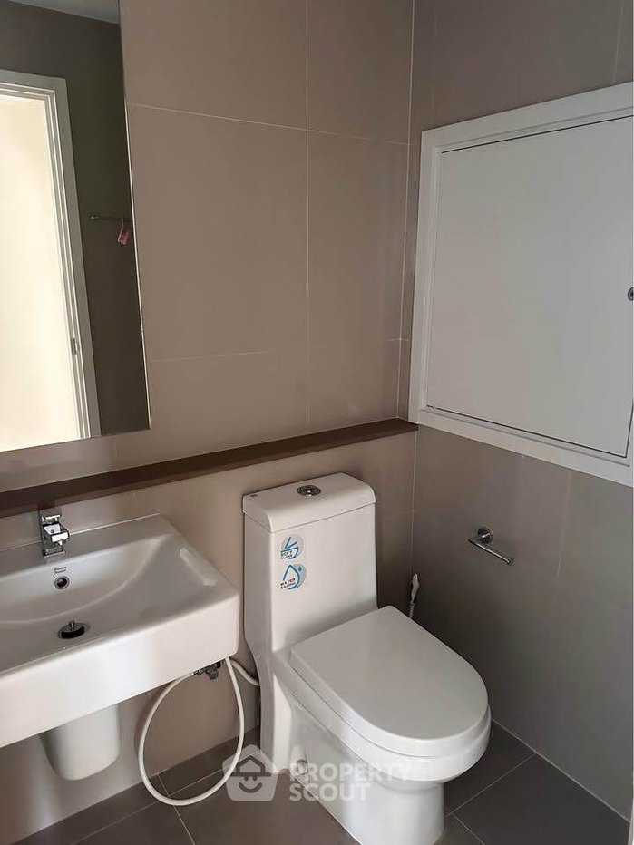 รูป คอนโด 2 ห้องนอน The Tree Sukhumvit 71-Ekamai ชั้น 31 56 ตร.ม. ใกล้ ARL รามคำแหง 200ม. (ID 3155757) - รูปที่ 16/17