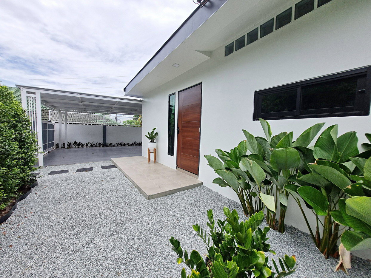 รูป Modern 3-Bedroom Corner House for Rent in East Pattaya - รูปที่ 17/17