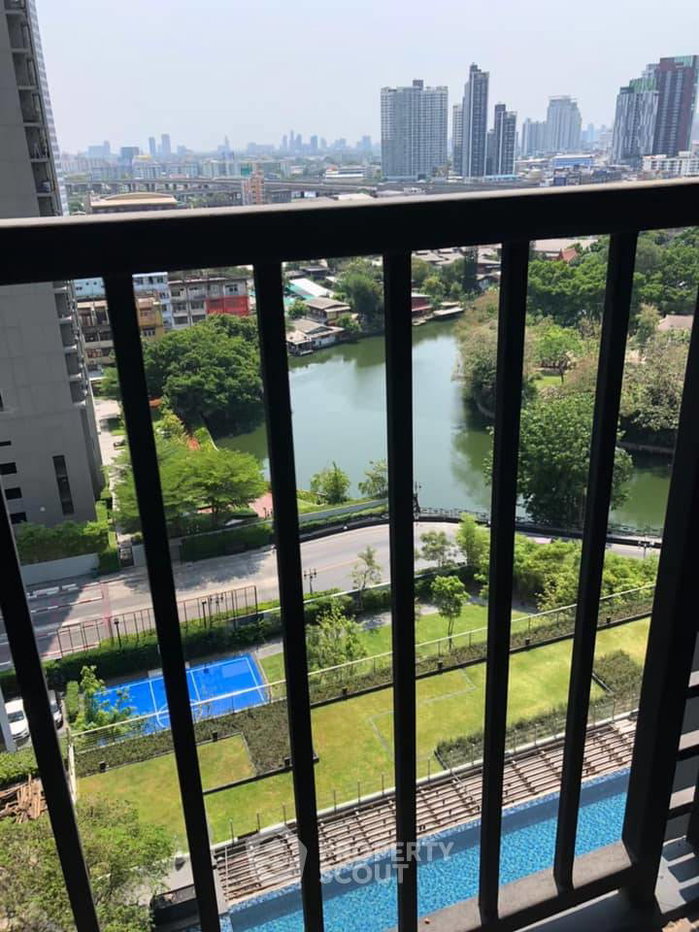 picture Well-Priced 1-BR Condo At The Base Sukhumvit 77, 15th-Floor Near BTS On Nut (ID 845543) - 8/10