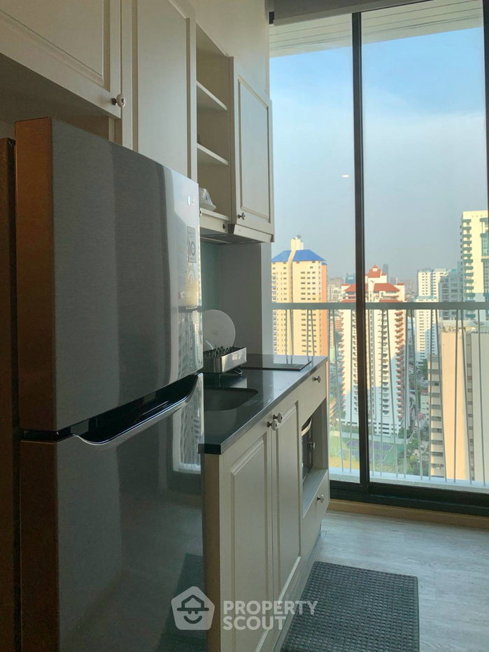 รูป คอนโด 2 ห้องนอน 60 ตร.ม. ชั้นสูง ที่ Noble Recole Sukhumvit 19 ใกล้ MRT สุขุมวิท 400 ม. (ID 3155607) - รูปที่ 7/11