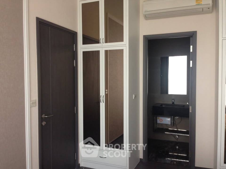 picture High-Floor 1-BR 41 Sqm At The Edge Sukhumvit 23, 200m to MRT Sukhumvit (ID 3135018) - 4/9