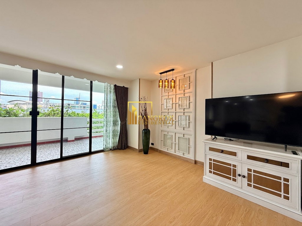 picture Tongthip Mansion | Spacious 3 Bedroom Condo in Phrom Phong - BR61911CD - 5/38