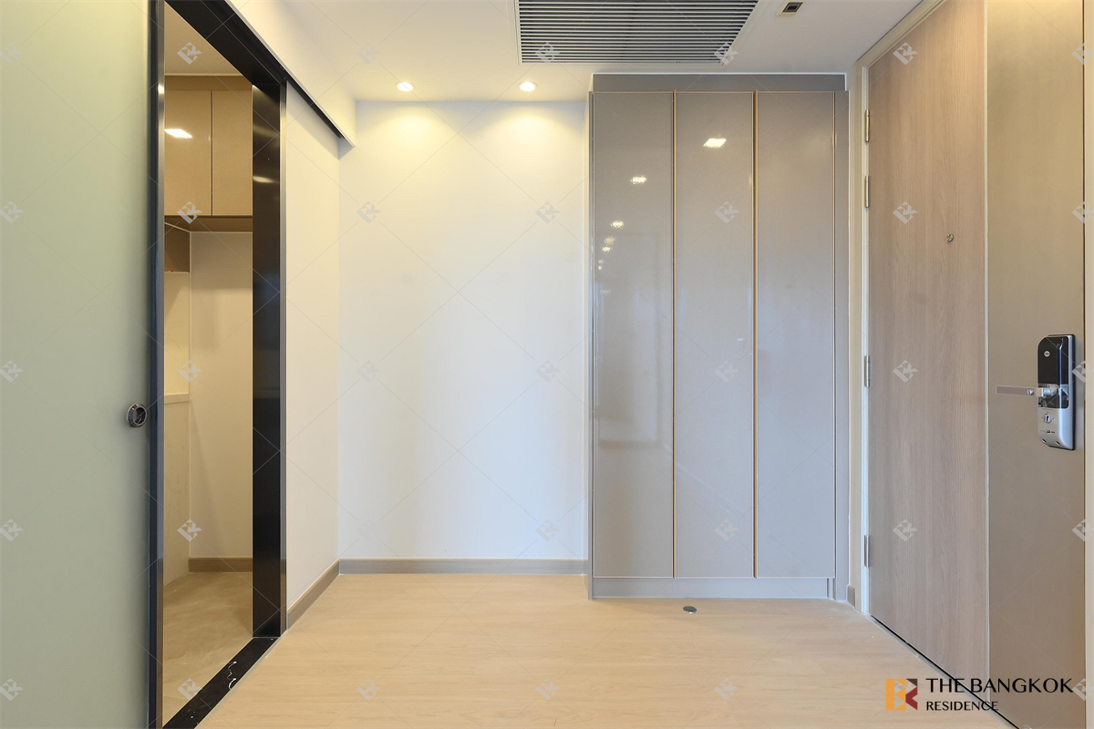picture One9Five Asoke - Rama9 near MRT Rama 9 Station Condo in High-potential, Central City Location - 3/10