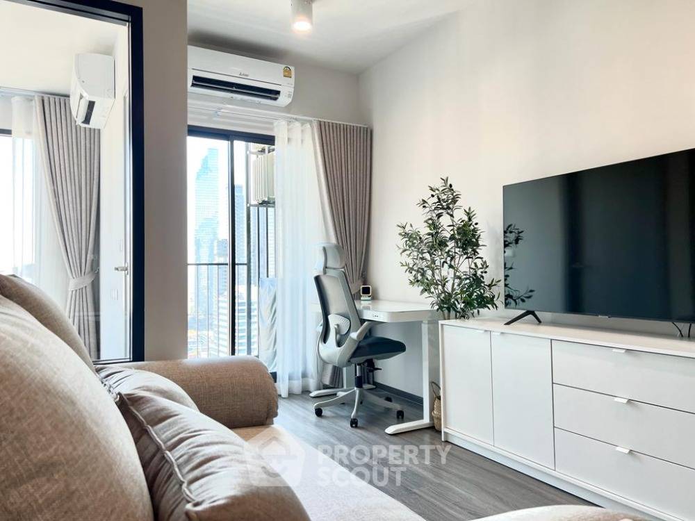 picture 1-BR 34 Sqm, 33rd-Floor At Ideo Chula Samyan Near MRT Sam Yan (ID 1405196) - 1/15