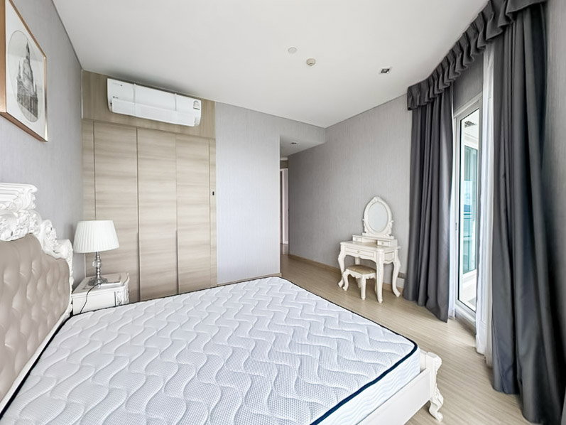 รูป Direct Sea View Condo for Sale Reflection Jomtien Pattaya - รูปที่ 10/13