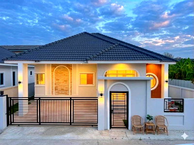 บ้านเดี่ยวให้เช่า : ให้เช่า บ้านใหม่นอกโครงการ 3 ห้องนอน 2 ห้องน้ำ หน้าตลาดหางดง เชียงใหม่ พร้อมเฟอร์นิเจอร์ เครื่องใช้ไฟฟ้า (R1394) T.0946511456