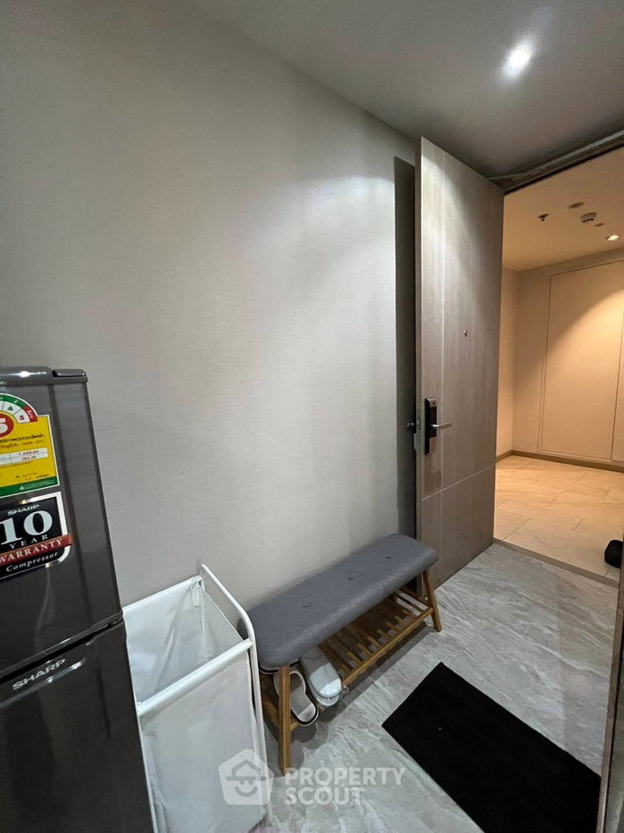 picture 1-BR Condo At Ashton Asoke - Rama 9, High-Floor, 200m To MRT Phra Ram 9 (ID 2055578) - 3/10