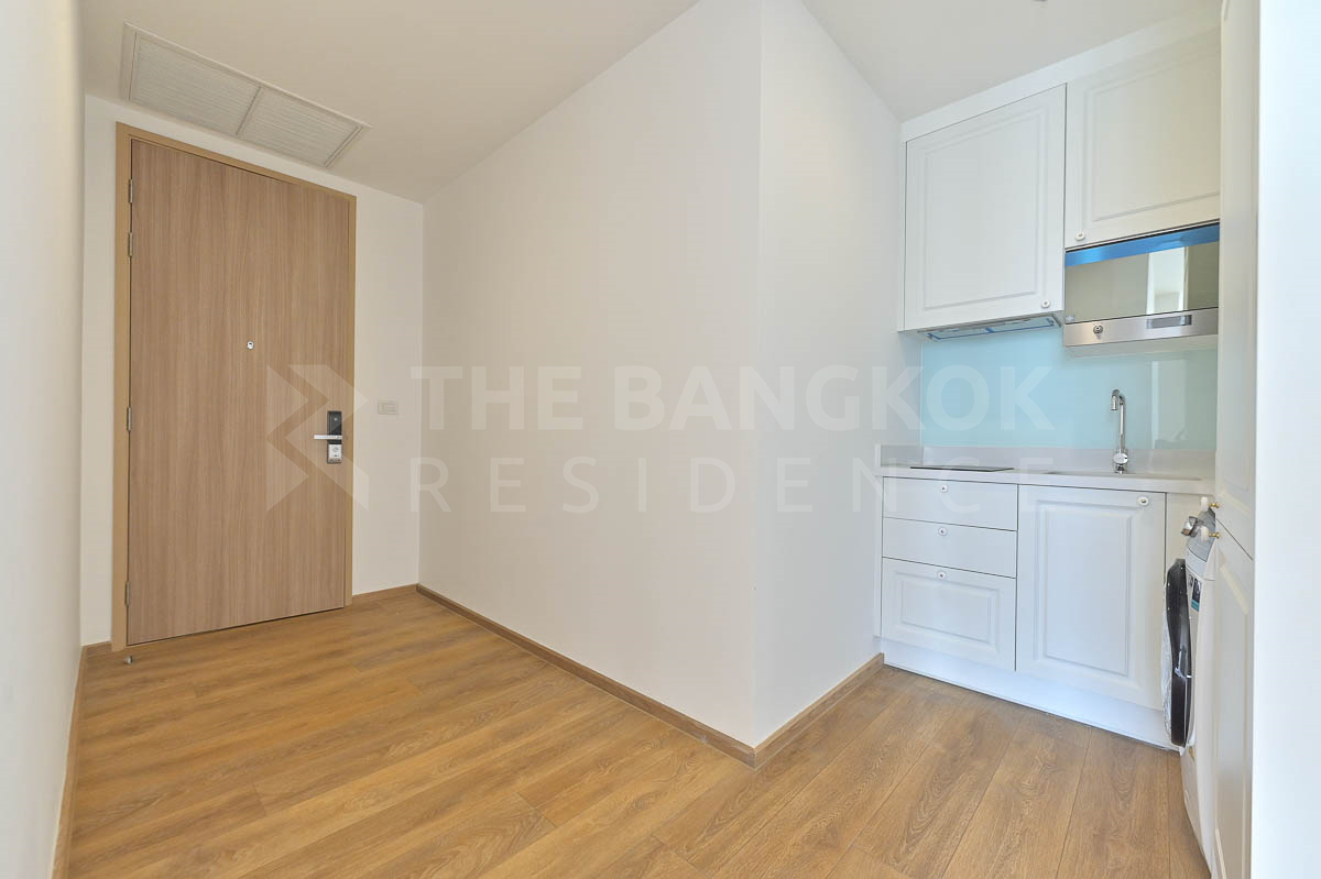 picture Great price, prime location Noble BE33 - 8/10
