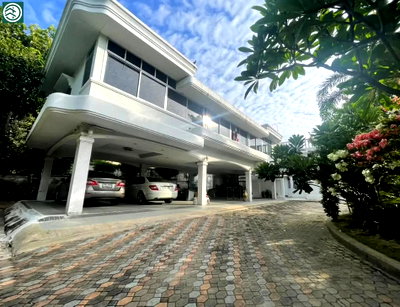 บ้านเดี่ยว สมุทรปราการ : บ้านเดี่ยว 191 ตร.วา ใกล้รถไฟฟ้า 290 เมตร สุขุมวิท ปากน้ำ สมุทรปราการ ราคาพิเศษ 14.9 ล้าน เจ้าของขายเอง 083-898-3444