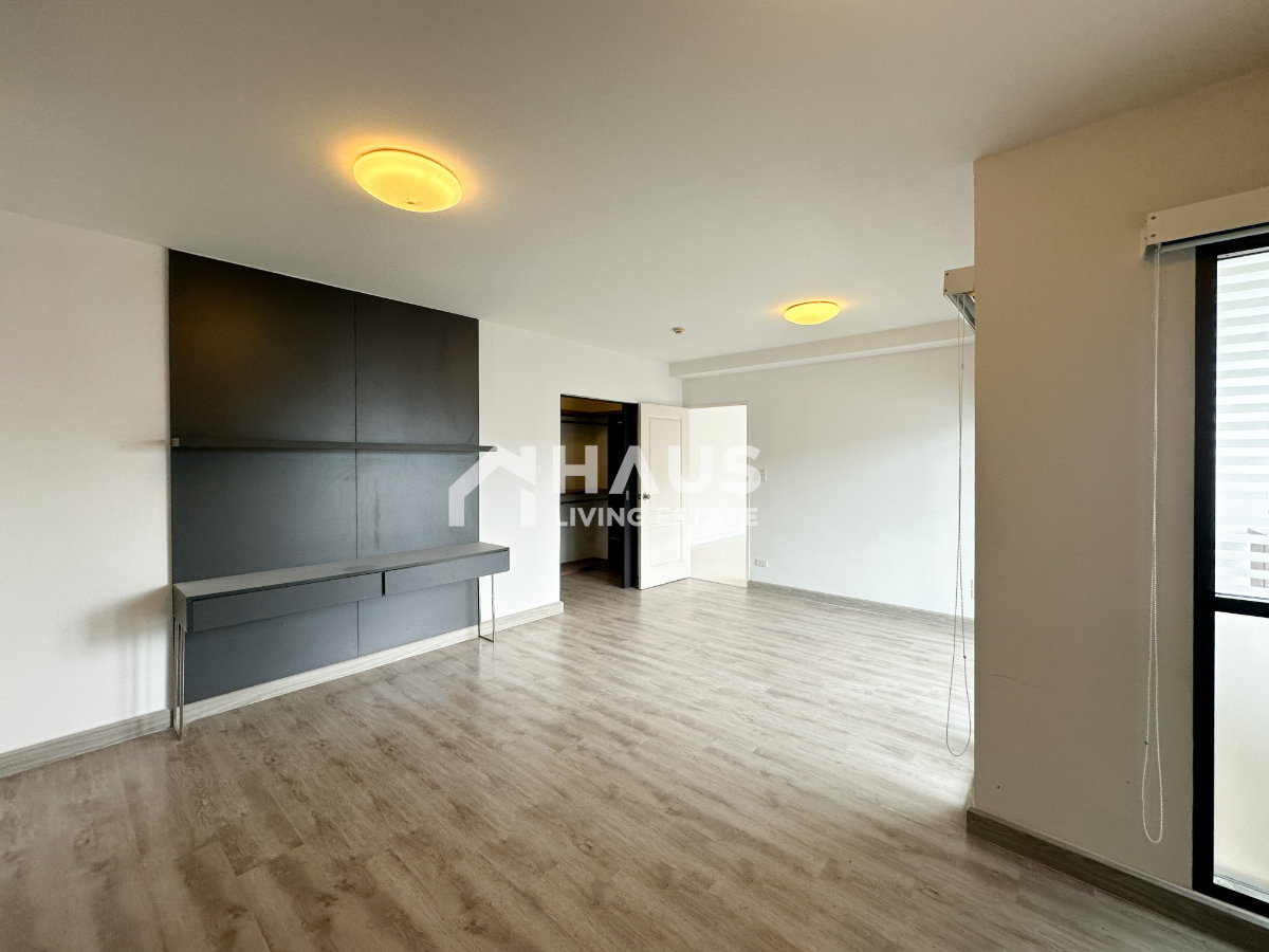 picture Summer Garden / 2 Bedrooms #CCWT086 - 8/22