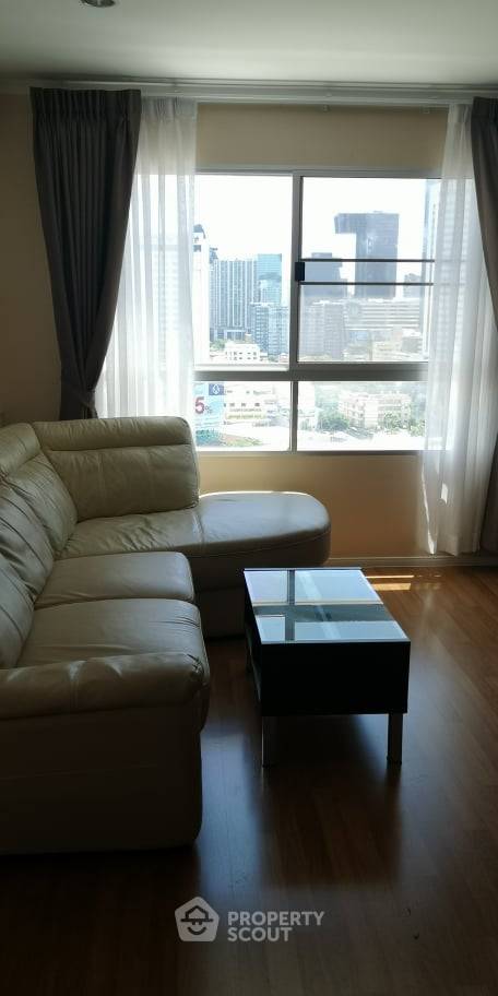 picture 2-BR Condo 53 Sqm, 18th-Floor At Lumpini Park Rama 9 (MRT Phra Ram 9) (ID 476286) - 1/11