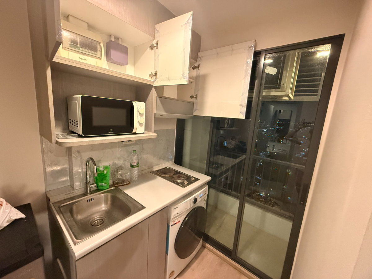 picture ðĒAvailableðĒ Condo for rent at Ideo Sathorn-Tha Phra. Special price! Includes washing - 3/18