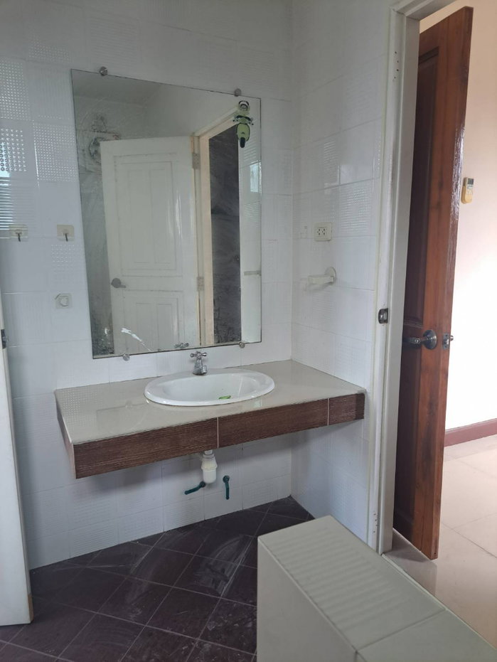 picture Home/Home Office in Soi Pattanakarn 50 - 7/14