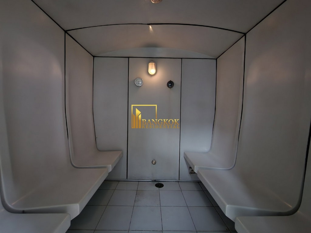 picture Tower Park | Spacious 3 Bedroom Property in Sukhumvit soi 3 - BR4462CD - 28/43
