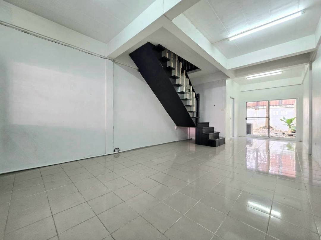 รูป ให้เช่า ทาวน์เฮ้าส์ 2 ชั้น ใกล้ Big C กัลปพฤกษ์ เพียง 600 เมตร - รูปที่ 6/11