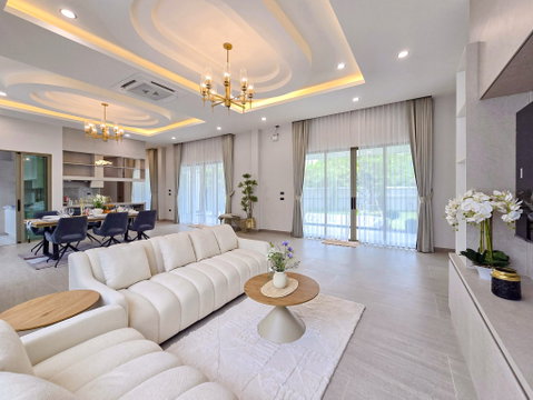 High End Pool Villa for Sale East Pattaya 4 Bed Private Pool