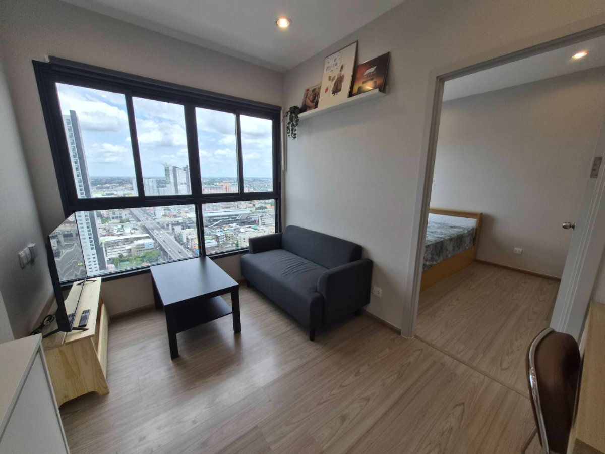 picture Corner Unit Condo for Rent – The Tree Hua Mak Interchange - 2/10