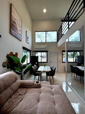 Townhouses for rent Samut Prakarn : 🏡 Pet Friendly For Rent at Kraf Bangna