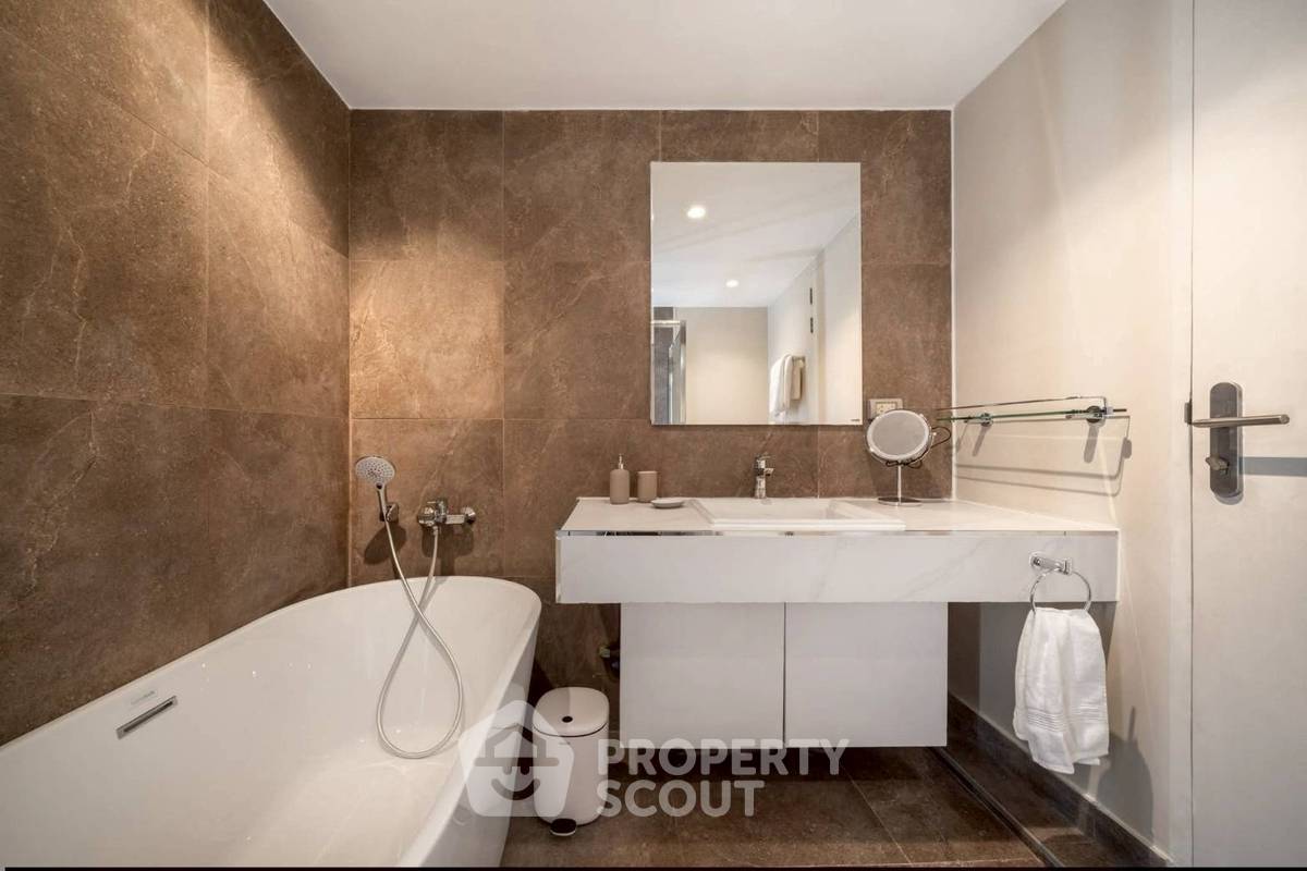 picture 2-BR 110 Sqm At The Alcove Sukhumvit 49, 8th Floor Near BTS Phrom Phong (ID 3015121) - 17/20