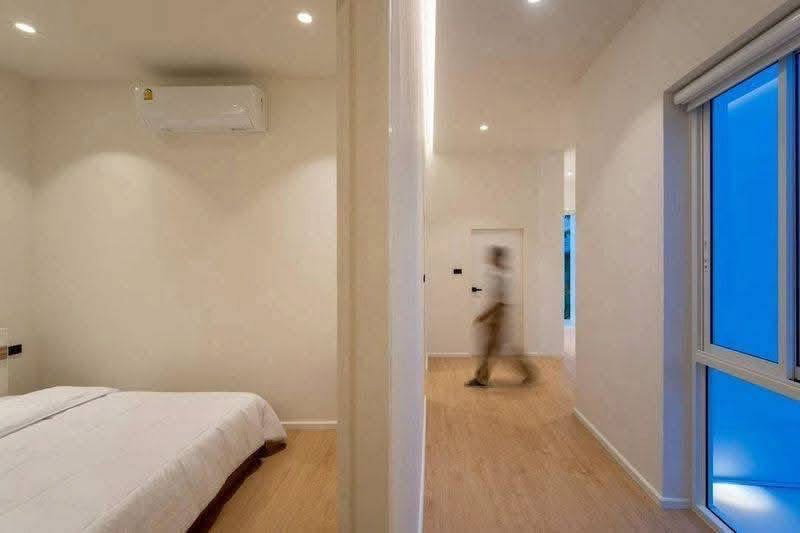 รูป Modern Pool Villa for Rent พื้นที่ 400 ตร.ม. วิวดอยสุเทพ  4 ห้องนอน 4 ห้องน้ำ - รูปที่ 15/17