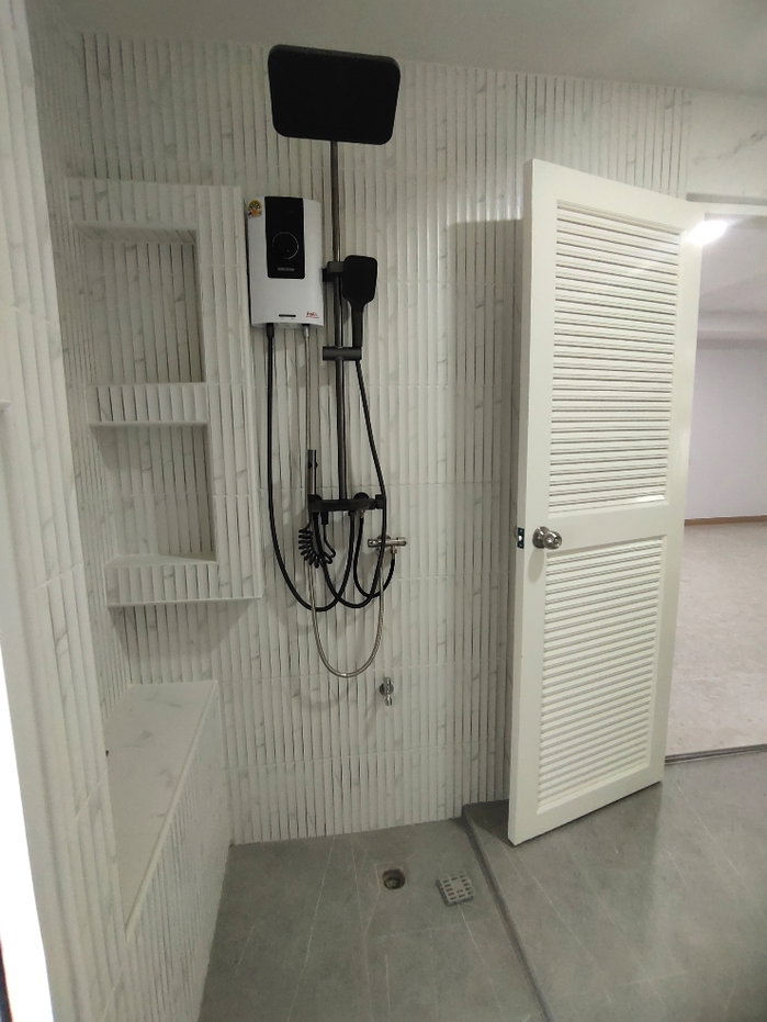 รูป For Rent (ให้เช่า) อาคาร4ชั้นเล่นระดับที่หายาก ซื้อพักอาศัย หรือ เปิดกิจการ ในพื้นที่นี้ พร้อมเฟอร์นิเจอร์ +แอร์ติดตั้งทุกห้อง พร้อมอยู่ - รูปที่ 23/34