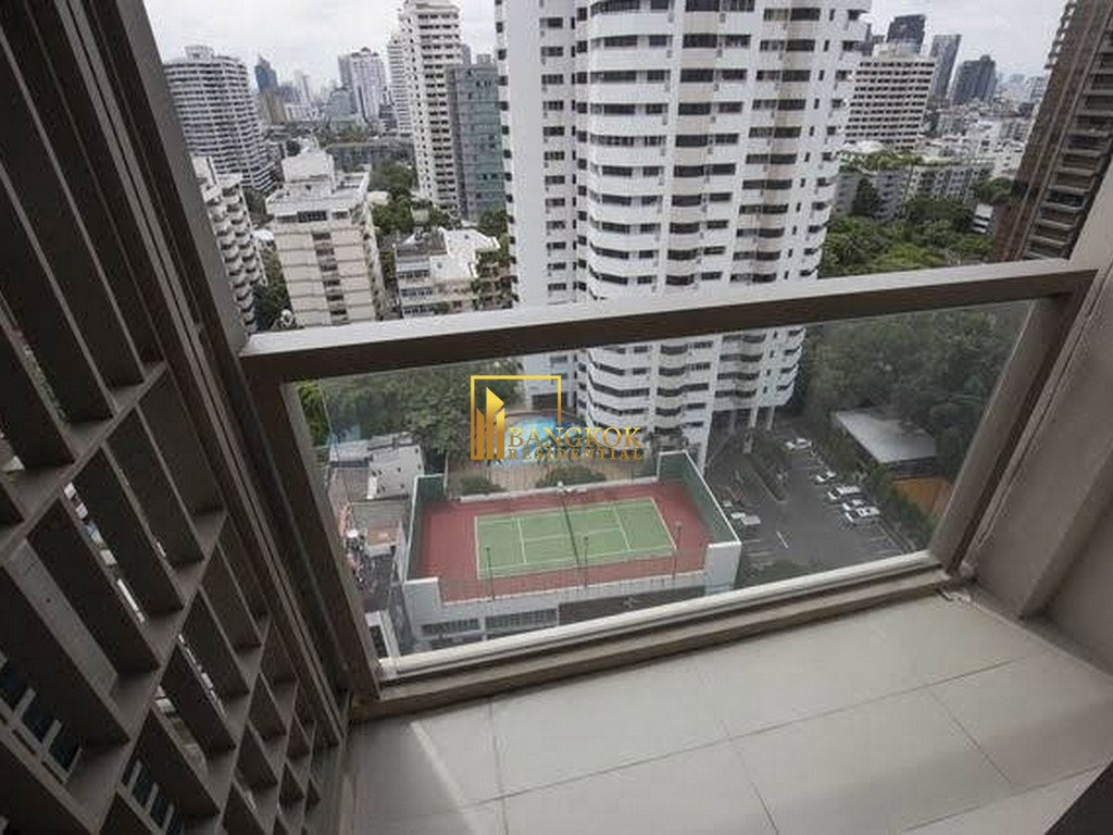 รูป The XXXIX | Stunning 2 Bedroom Duplex Condo Near Phrom Phong Malls - BR10678CD - รูปที่ 3/24