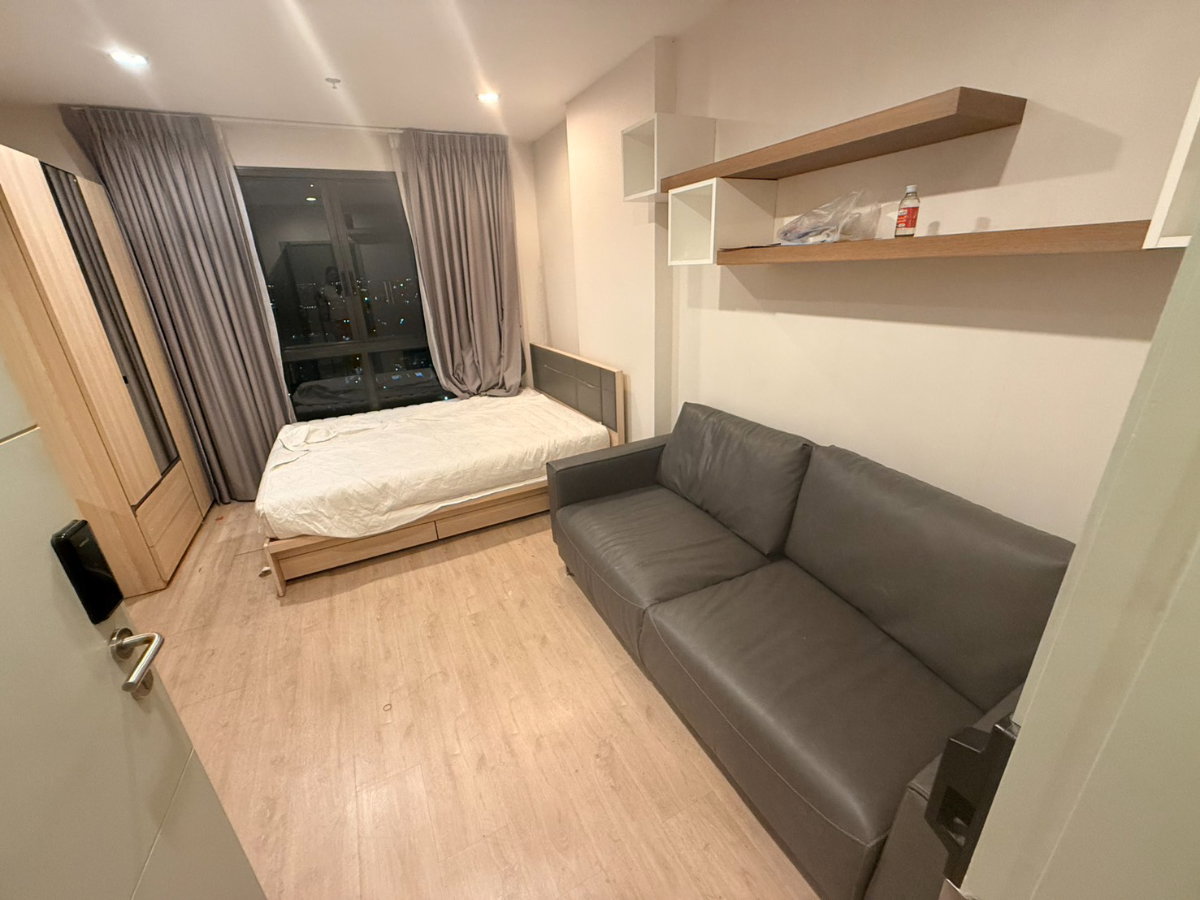 picture ðĒAvailableðĒ Condo for rent at Ideo Sathorn-Tha Phra. Special price! Includes washing - 2/18