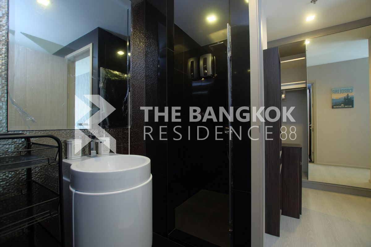 picture RHYTHM Sukhumvit 36-38 near BTS Thong Lo Comfortable and Ready to Move-in - 8/10