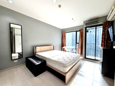 ขายคอนโด : ขายถูกสุดในโครงการ! Rhythm Asoke ห้องสตูดิโอ ชั้นสูง แต่งเฟอร์ครบ พร้อมอยู่ ใกล้ MRT พระราม 9 เพียง 2.59 ล้าน