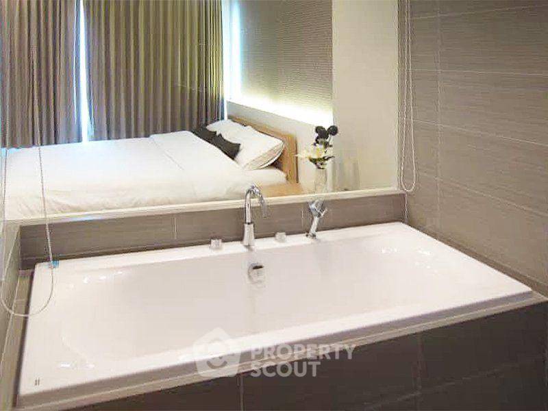 รูป คอนโด 2 ห้องนอน 70 ตร.ม. ที่สิริ แอท สุขุมวิท ใกล้ BTS ทองหล่อ 200 ม. (ชั้น 25) (ID 3153903) - รูปที่ 8/10
