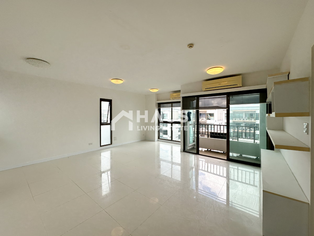 picture Summer Garden / 2 Bedrooms #CCWT086 - 1/22