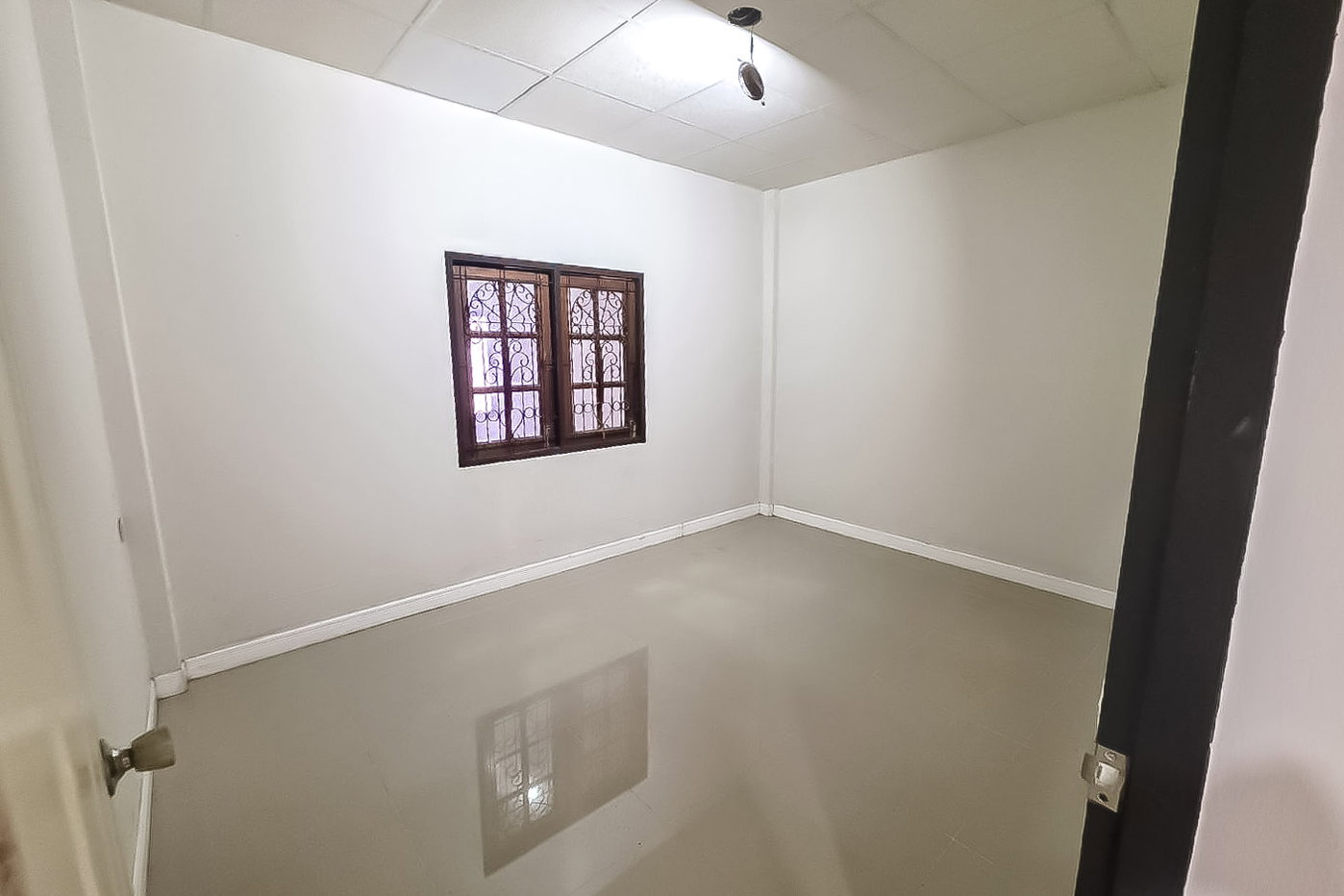 รูป Townhouse for Sale Mabprachan Reservoir East Pattaya 3 Bed - รูปที่ 5/10