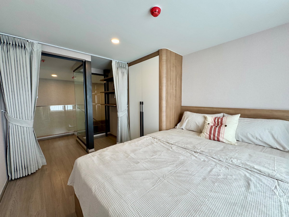picture Condo Aspire Sukhumvit Rama4 For Rent 2 bedroom Duplex  - 20/20