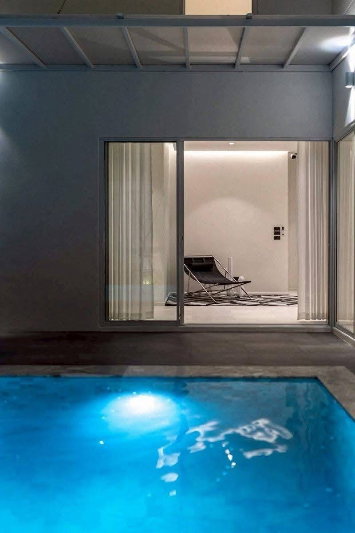 รูป Modern Pool Villa for Rent พื้นที่ 400 ตร.ม. วิวดอยสุเทพ  4 ห้องนอน 4 ห้องน้ำ - รูปที่ 8/17