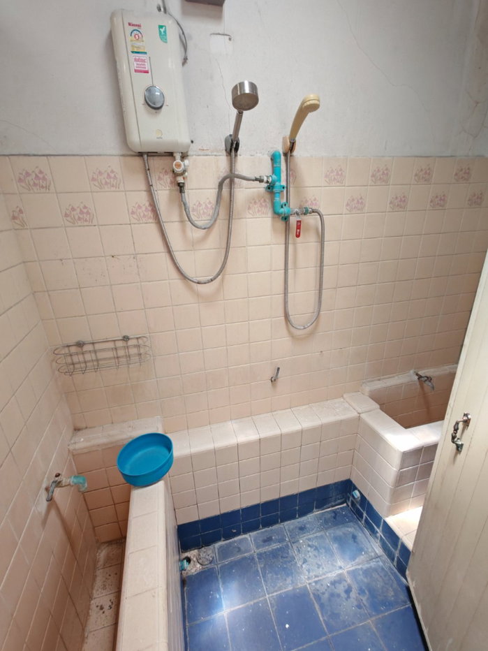 picture Shophouse for rent in Charoen Nakhon Soi 53, 2 units 5 floors including rooftop. - 18/26