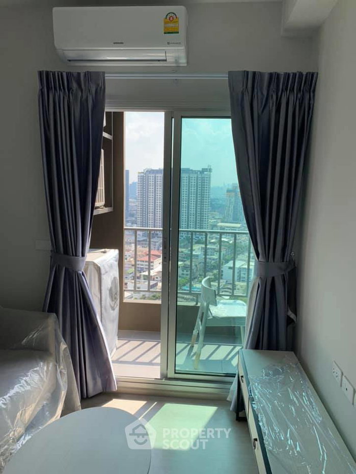 picture 1-BR Condo At Chapter One Shine Bangpo (27th-Floor) Near MRT Bang Pho (ID 381406) - 4/10