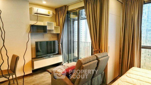 High-Floor 1-BR 30 Sqm At Ideo Q Siam Near BTS Ratchathewi (ID 3153859)